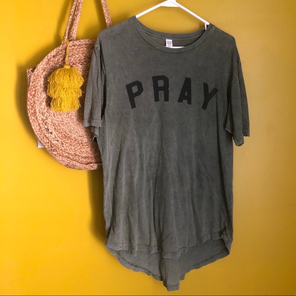 Tops - PRAY t-shirt top
